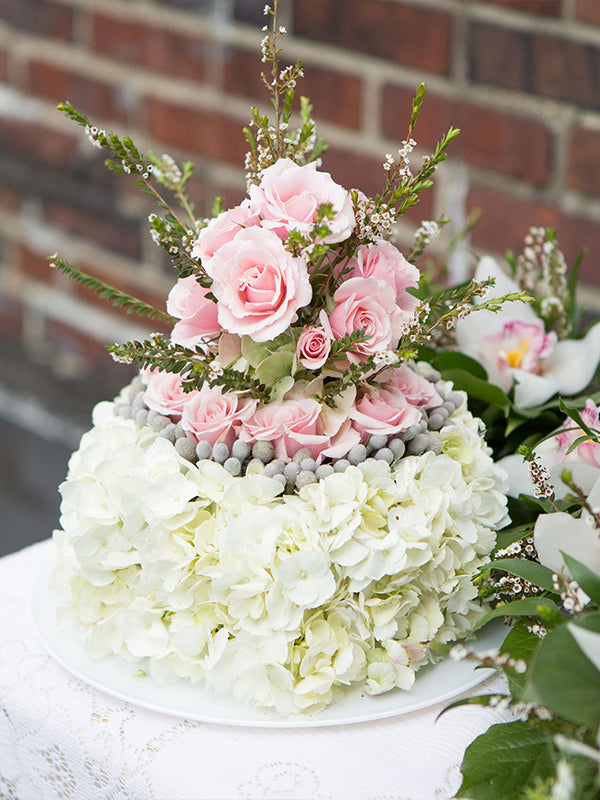 Aquafoam Cake Kit with flowers